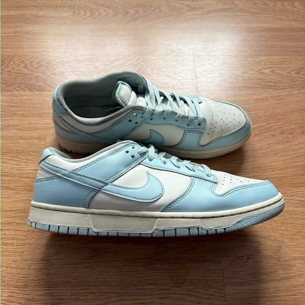 Nike Men’s Dunks - Picture 2 of 7